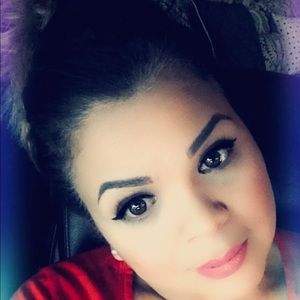 Meet your Posher, Norma